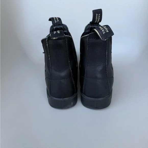 Blundstone Black Ankle Boots - Picture 8 of 10